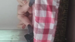 马蜀君[超长3p混剪]36d大奶女友操瘫在床上抽搐