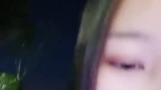为享乐而堕落的霸道家庭主妇；享受被她曾经瞧不起的居民当作肉尿池对待的好色女性。筱崎环奈
