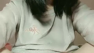 电影院内请勿外食......