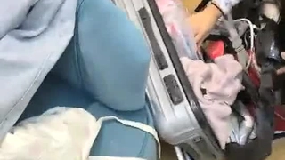 网约首次下海的邻家精神眼镜小妹，又害羞又骚叫声超诱人
